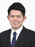 アオキ トモヤ