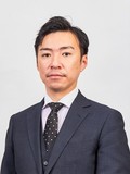 コヤマ ケイスケ