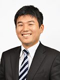 トミザワ ユウスケ