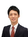 トモカネ ケンタ