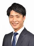 エビハラ リョウタ