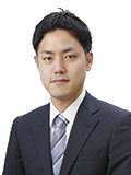 ヤスオカ シュン