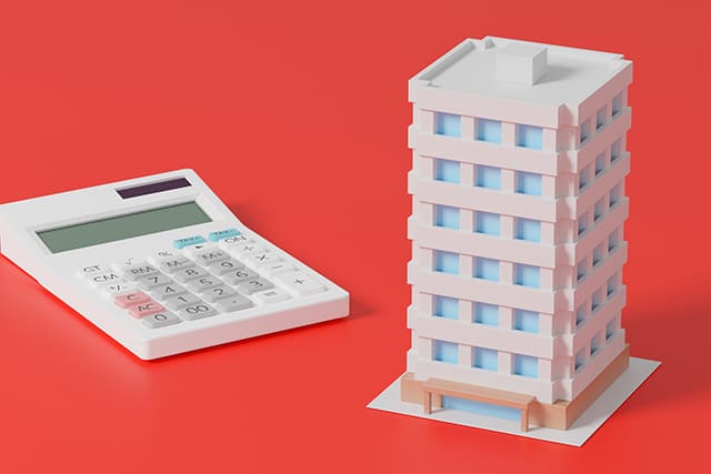 マンション模型と電卓