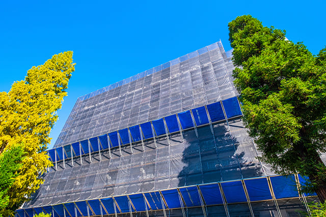 工事中のマンション