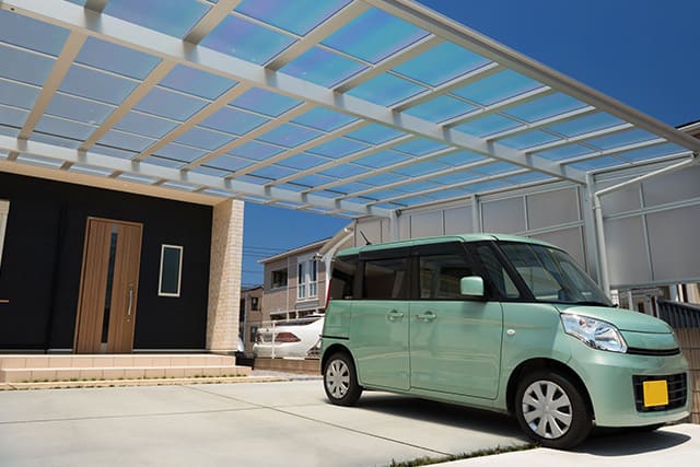 一軒家の駐車場