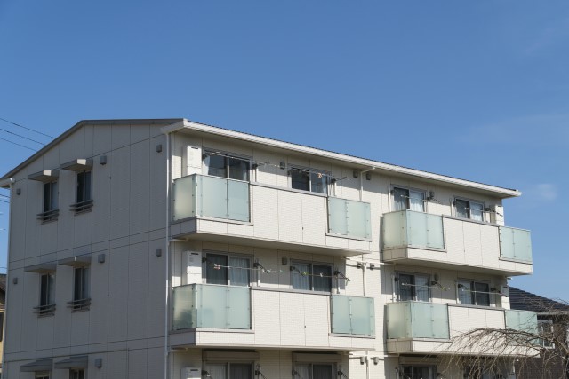 3階建てアパート