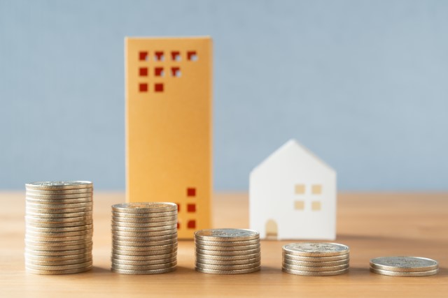 投資用マンションのミニチュアと減価償却