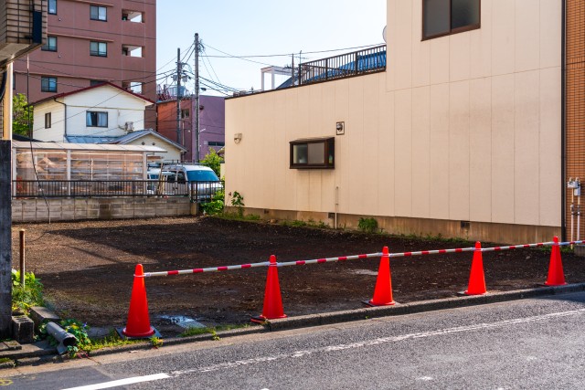 事故物件を取り壊した更地