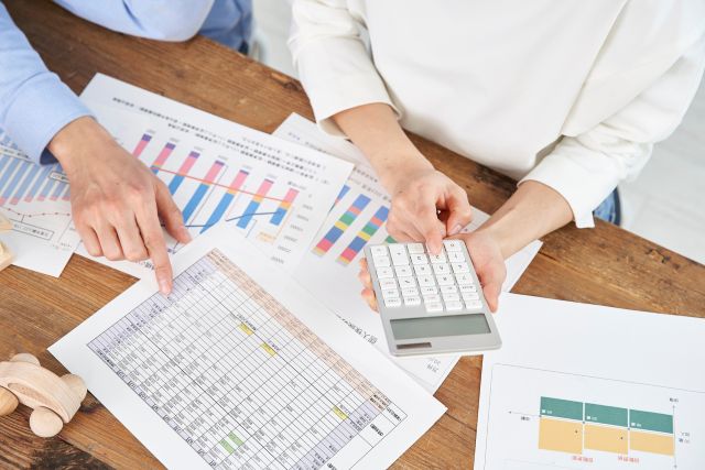 納税額の計算をする人