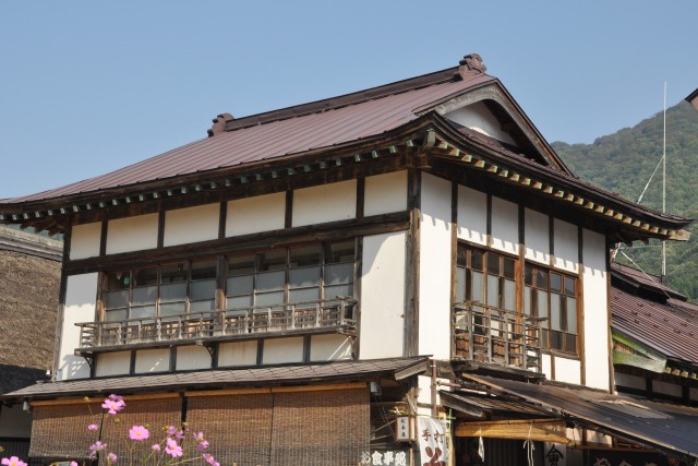 売却予定の古い家