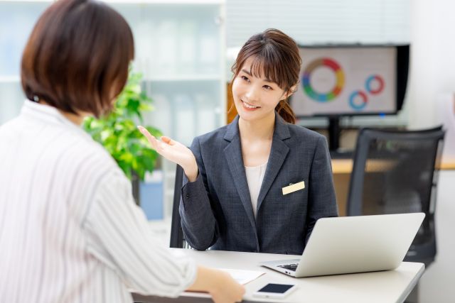 不動産会社の担当者と売主